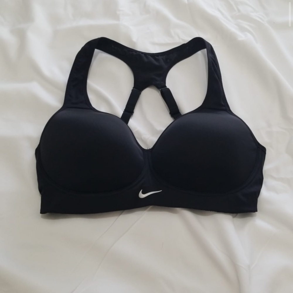 Nike dry fit sports bra- new never worn